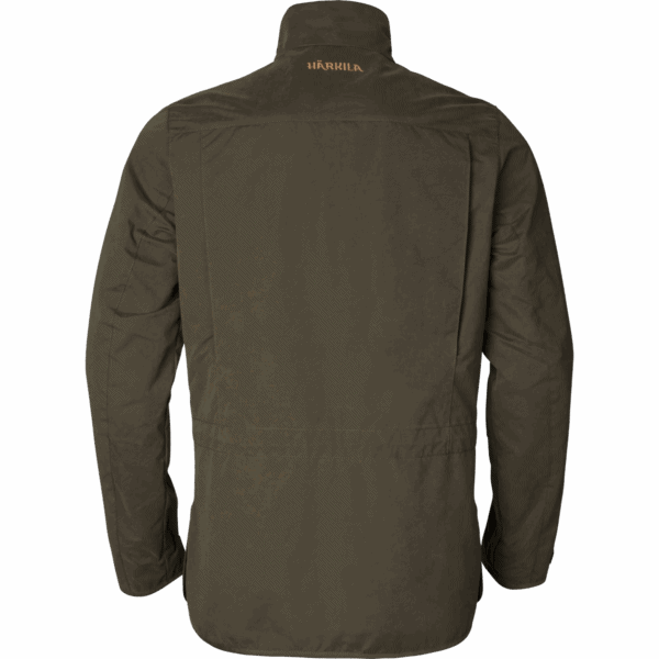 Kiváló minőségű vadászkabát, barna színű, strapabíró anyagból, ideális outdoor tevékenységekhez, vadászathoz vagy természetjáráshoz, tartós, praktikus és jól felszerelt.