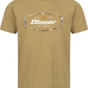 Blaser vadászkészlet logó mintás férfi rövid ujjú t-shirt, bézs színben, vadászati hangulatú ruházat, outdoor divat, vadászó kiegészítők, vadászboltok, Weigl Vadászbolt.