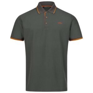 Modern hunter’s polo with camouflage embroidery, comfortable fabric, ideal for outdoor hunting activities and hunting trips.